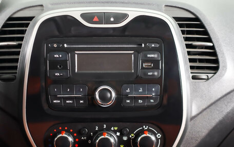 Renault Kaptur I рестайлинг, 2017 год, 1 289 000 рублей, 20 фотография