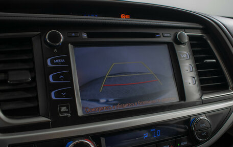 Toyota Highlander III, 2015 год, 3 050 000 рублей, 17 фотография