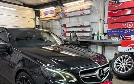 Mercedes-Benz E-Класс, 2014 год, 2 150 000 рублей, 2 фотография