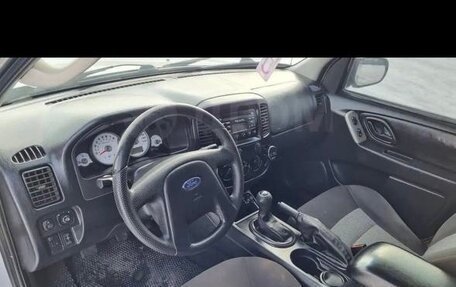 Ford Maverick, 2005 год, 390 000 рублей, 4 фотография