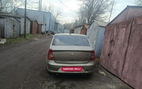 Renault Logan I, 2010 год, 200 000 рублей, 3 фотография