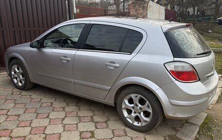 Opel Astra K, 2017 год, 650 000 рублей, 3 фотография