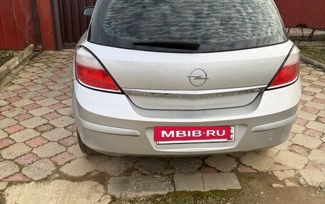 Opel Astra K, 2017 год, 650 000 рублей, 4 фотография