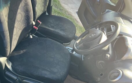 Nissan Note II рестайлинг, 2005 год, 400 000 рублей, 3 фотография