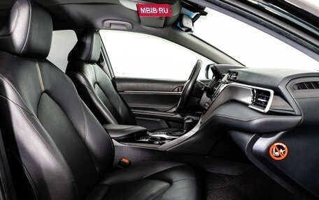 Toyota Camry, 2020 год, 2 479 000 рублей, 20 фотография