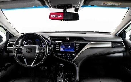 Toyota Camry, 2020 год, 2 479 000 рублей, 12 фотография