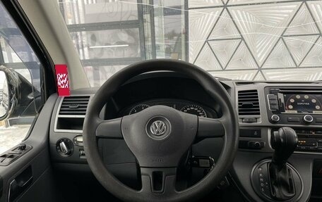 Volkswagen Caravelle T5, 2012 год, 1 750 000 рублей, 11 фотография