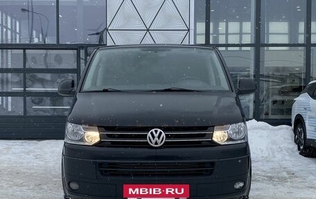 Volkswagen Caravelle T5, 2012 год, 1 750 000 рублей, 2 фотография