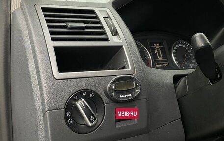 Volkswagen Caravelle T5, 2012 год, 1 750 000 рублей, 15 фотография