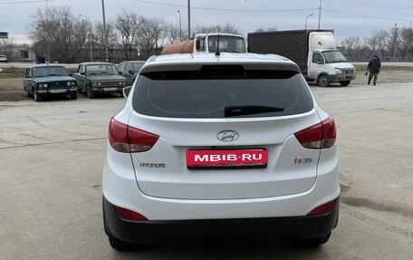 Hyundai ix35 I рестайлинг, 2011 год, 1 220 000 рублей, 2 фотография
