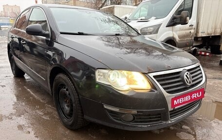Volkswagen Passat B6, 2007 год, 700 000 рублей, 3 фотография