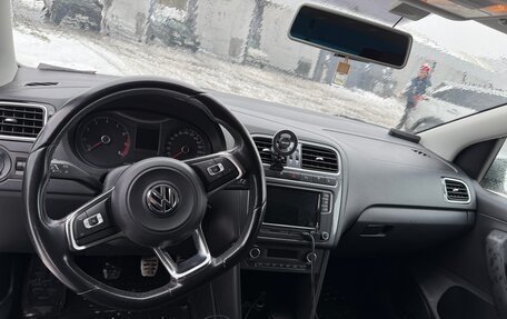Volkswagen Polo VI (EU Market), 2018 год, 1 350 000 рублей, 13 фотография