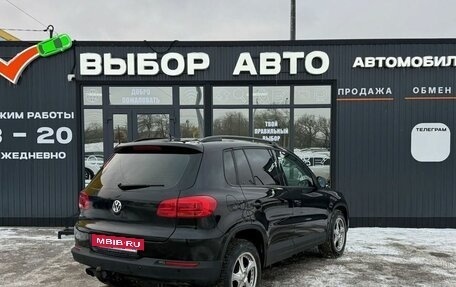 Volkswagen Tiguan I, 2011 год, 975 000 рублей, 2 фотография
