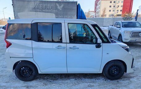 Toyota Roomy I, 2022 год, 1 085 000 рублей, 5 фотография