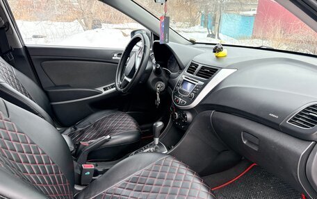 Hyundai Solaris II рестайлинг, 2011 год, 580 000 рублей, 9 фотография