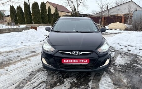 Hyundai Solaris II рестайлинг, 2011 год, 580 000 рублей, 2 фотография