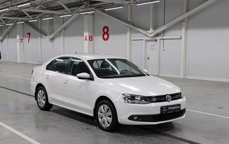 Volkswagen Jetta VI, 2013 год, 1 149 000 рублей, 3 фотография
