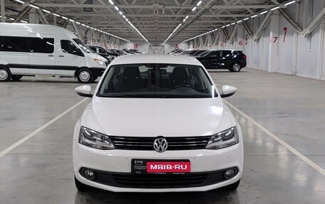 Volkswagen Jetta VI, 2013 год, 1 149 000 рублей, 2 фотография