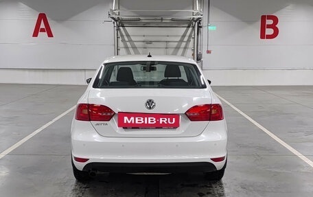 Volkswagen Jetta VI, 2013 год, 1 149 000 рублей, 7 фотография