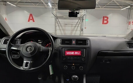 Volkswagen Jetta VI, 2013 год, 1 149 000 рублей, 17 фотография