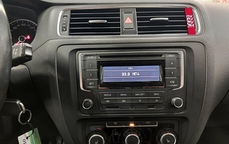 Volkswagen Jetta VI, 2013 год, 1 149 000 рублей, 18 фотография