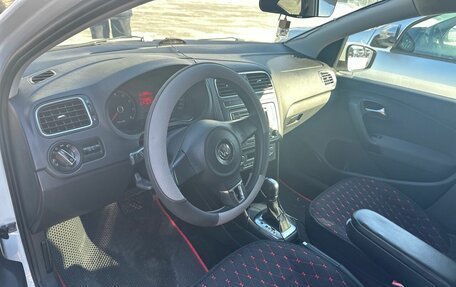 Volkswagen Polo VI (EU Market), 2014 год, 910 000 рублей, 4 фотография