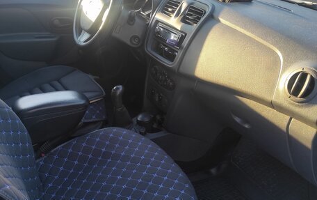 Renault Sandero II рестайлинг, 2015 год, 580 000 рублей, 9 фотография