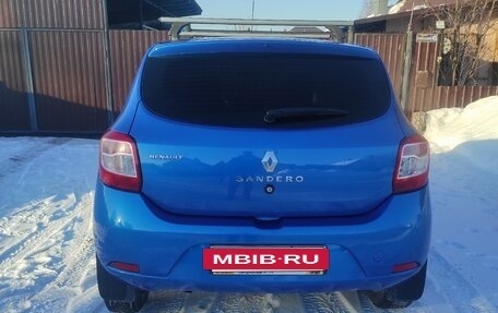 Renault Sandero II рестайлинг, 2015 год, 580 000 рублей, 2 фотография