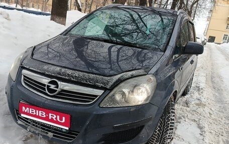 Opel Zafira B, 2011 год, 725 000 рублей, 10 фотография