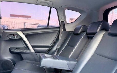 Toyota RAV4, 2013 год, 1 499 000 рублей, 13 фотография