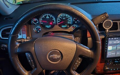 Chevrolet Tahoe III, 2008 год, 1 700 000 рублей, 4 фотография