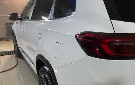 Chery Tiggo 8 Pro, 2021 год, 2 399 000 рублей, 6 фотография