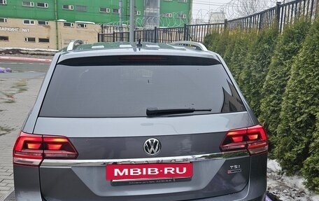 Volkswagen Teramont I, 2018 год, 3 350 000 рублей, 2 фотография