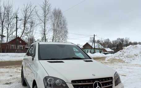 Mercedes-Benz M-Класс, 2011 год, 1 500 000 рублей, 1 фотография