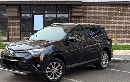 Toyota RAV4, 2016 год, 2 320 000 рублей, 1 фотография