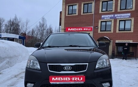 KIA Rio II, 2011 год, 615 000 рублей, 1 фотография