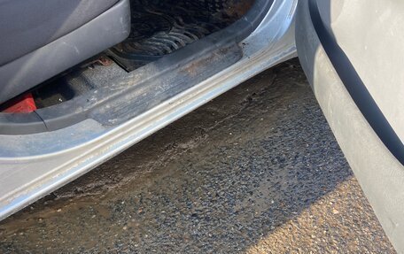 Toyota Yaris I рестайлинг, 2002 год, 230 000 рублей, 8 фотография