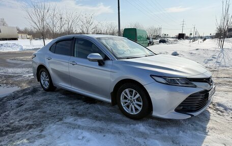 Toyota Camry, 2019 год, 2 800 000 рублей, 2 фотография