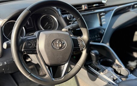 Toyota Camry, 2019 год, 2 800 000 рублей, 12 фотография