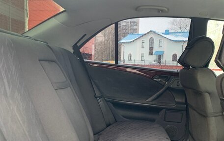 Mercedes-Benz E-Класс, 2001 год, 850 000 рублей, 17 фотография