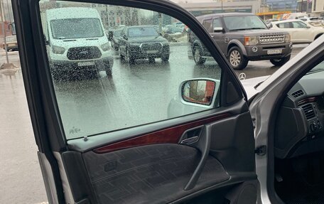 Mercedes-Benz E-Класс, 2001 год, 850 000 рублей, 21 фотография