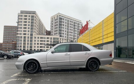 Mercedes-Benz E-Класс, 2001 год, 850 000 рублей, 36 фотография