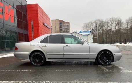 Mercedes-Benz E-Класс, 2001 год, 850 000 рублей, 35 фотография