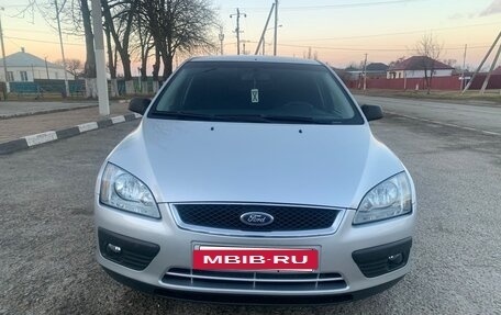 Ford Focus II рестайлинг, 2006 год, 650 000 рублей, 3 фотография