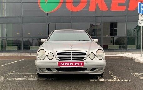 Mercedes-Benz E-Класс, 2001 год, 850 000 рублей, 37 фотография