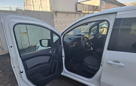 Renault Kangoo, 2022 год, 2 100 000 рублей, 10 фотография