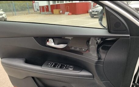 KIA Cerato IV, 2021 год, 2 200 000 рублей, 4 фотография