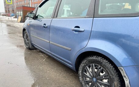 Ford Focus II рестайлинг, 2005 год, 249 000 рублей, 17 фотография