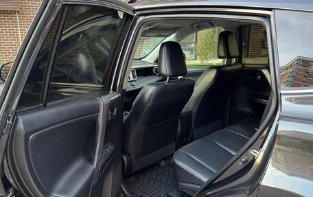 Toyota RAV4, 2016 год, 2 320 000 рублей, 9 фотография