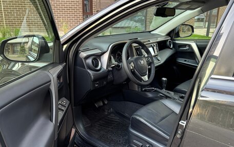 Toyota RAV4, 2016 год, 2 320 000 рублей, 7 фотография